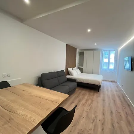 Hotel-restaurant Ltb La Table Basque Апарт-отель Биарриц