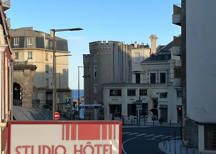 Aparthotel Hotel-restaurant Ltb La Table Basque 3*