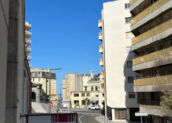 Aparthotel Hotel-restaurant Ltb La Table Basque 3*